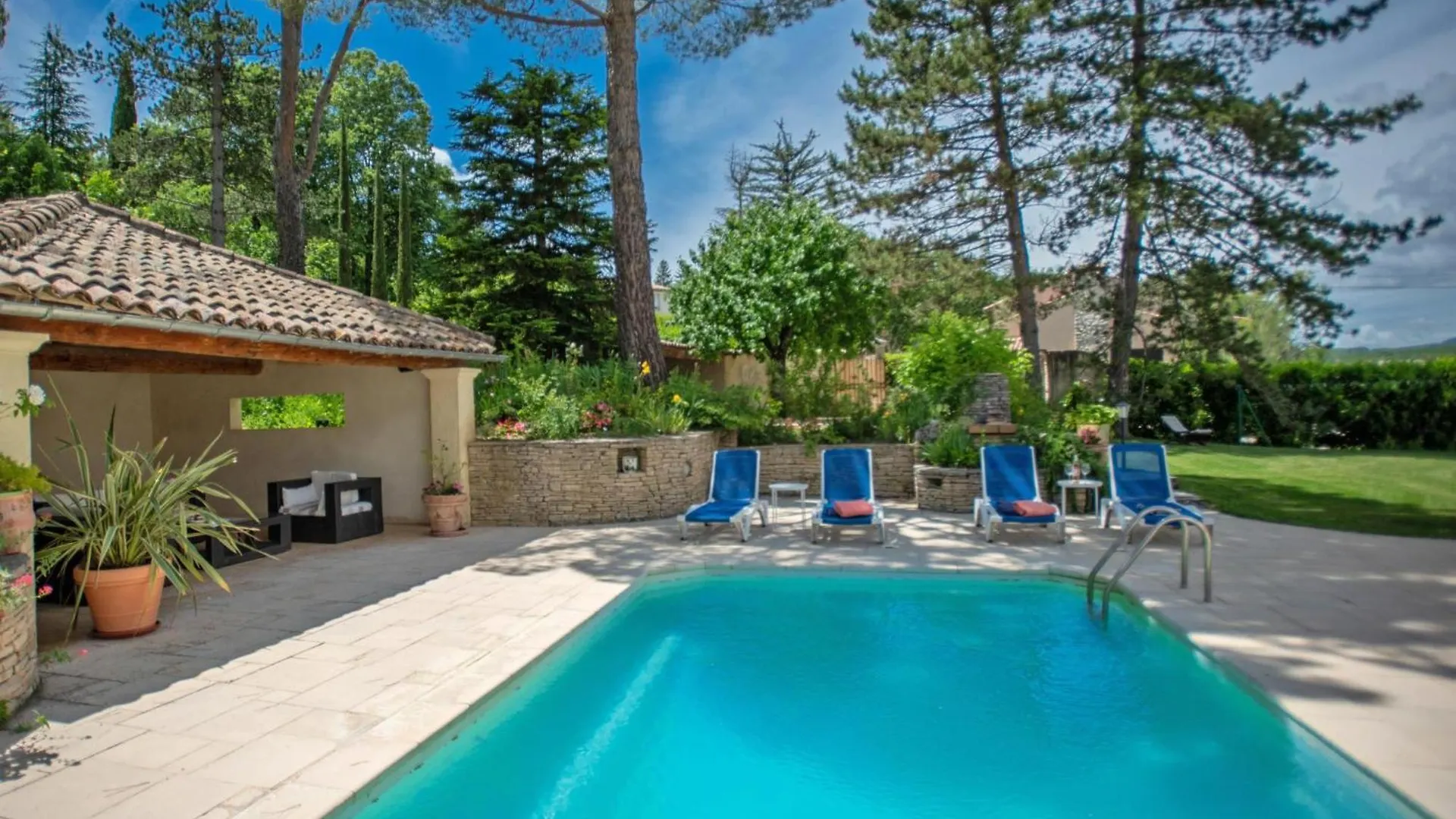 Le Grand Liodrey Villa Céreste Frankrike