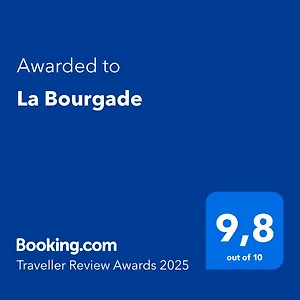  Hébergement de vacances La Bourgade