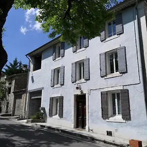  Hébergement de vacances La Maison Bleue