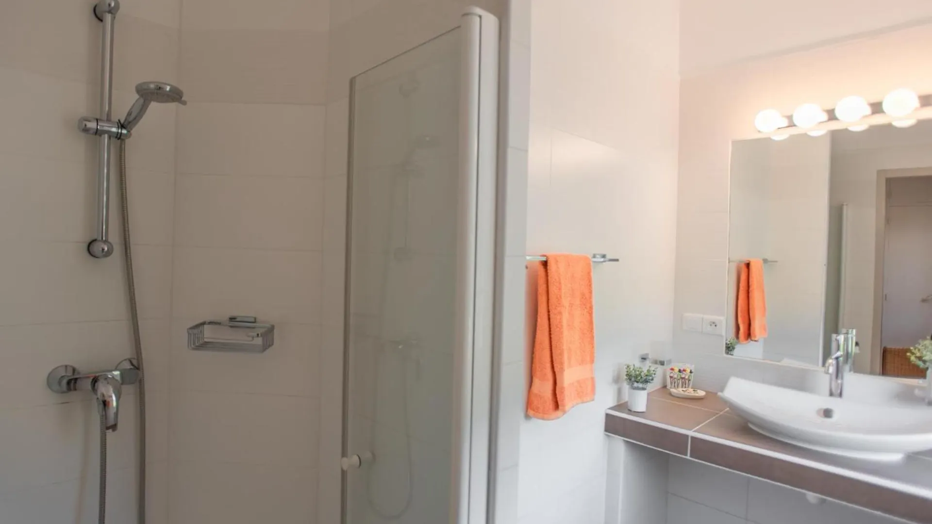 Le Grand Liodrey Villa Cereste Holiday home